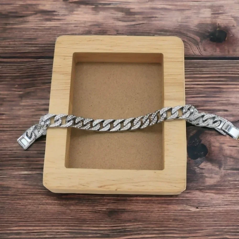 Metal curb link Cuban hip hop iced bling bracelet, 8.27